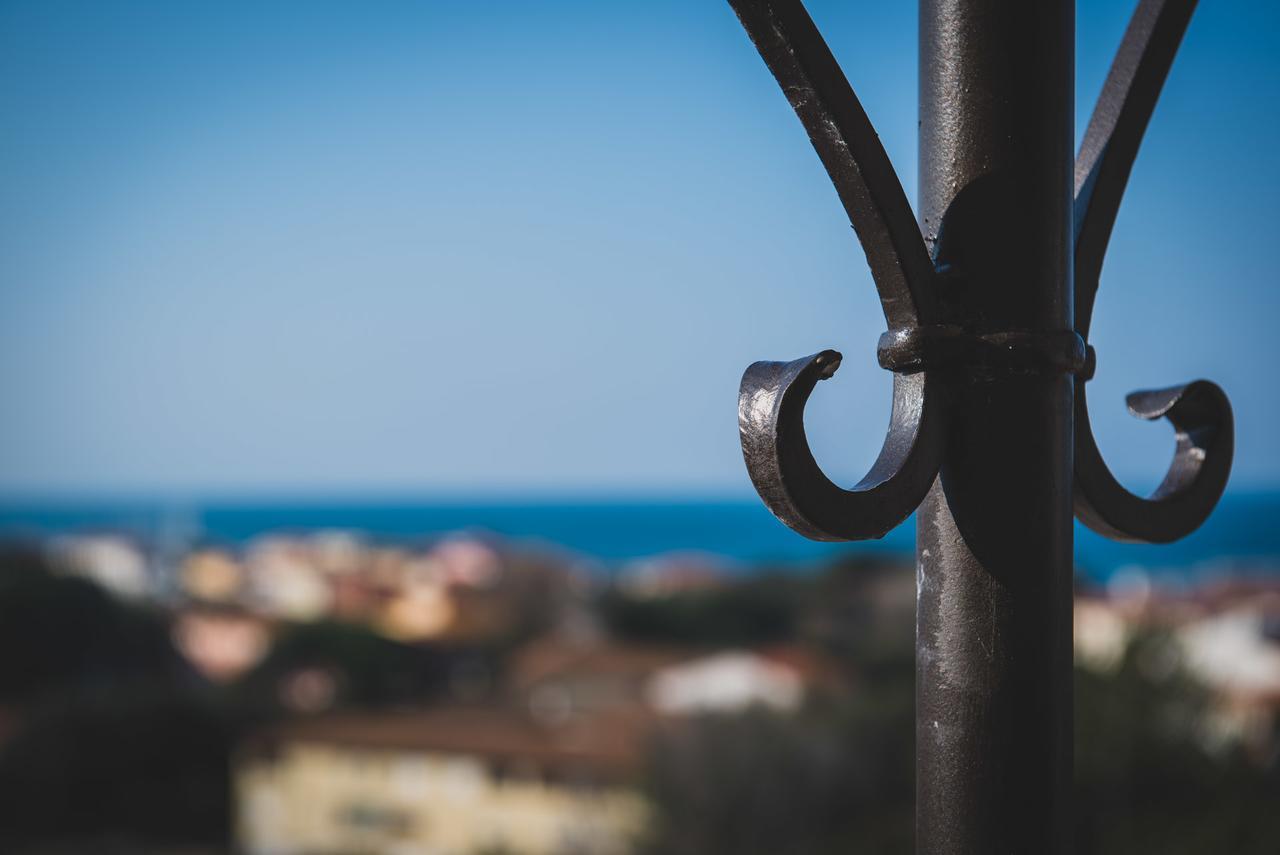 Ferienwohnung Castel Del Mare San Vincenzo Exterior foto